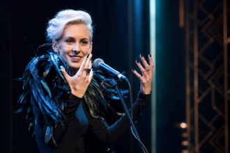 Lisa Eckhart Gewicht